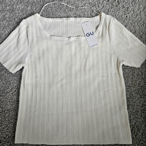 NWT GU Back Slit Short Sleeve Sweater XL - Picture 1 of 8